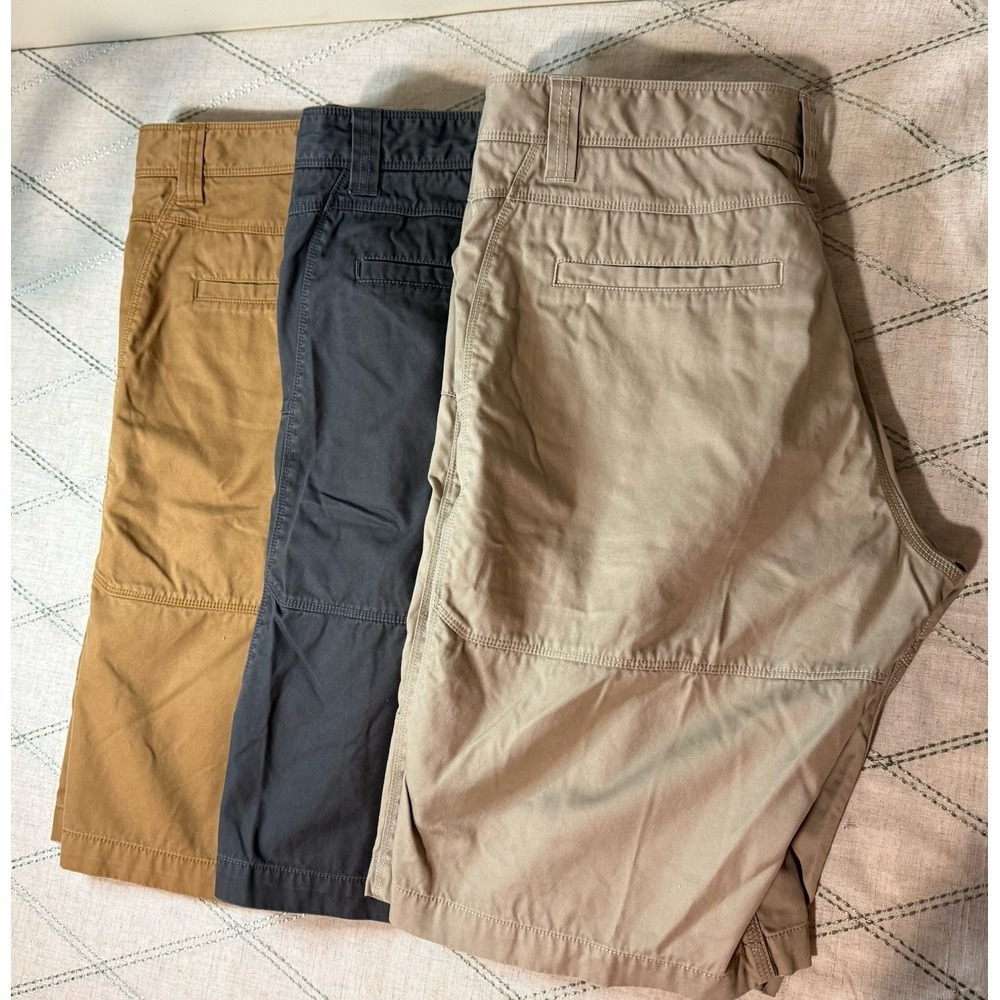 3 Pair Of The North Face Outdoor Hiking Button Fly shorts Men's Size Large
